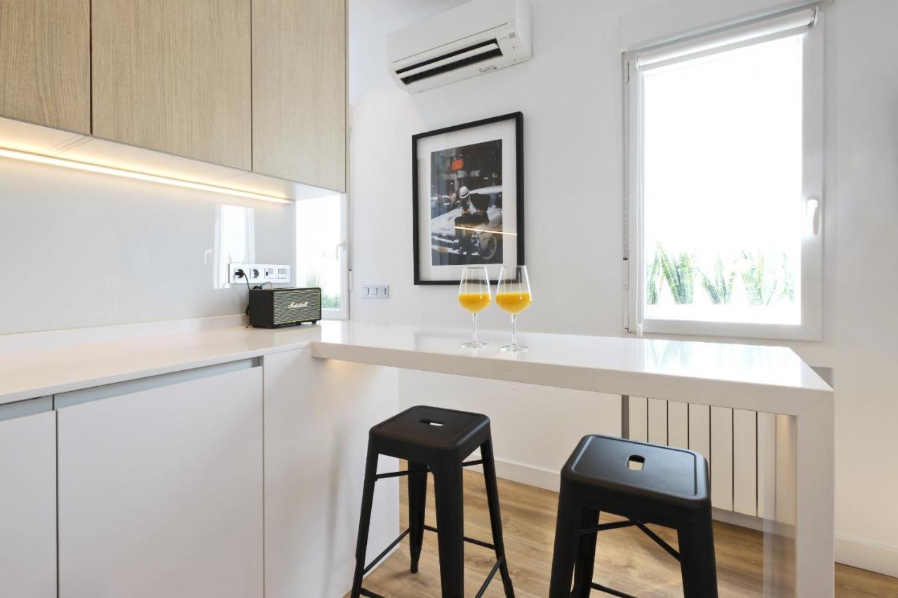 Latina Plaza Apartment Madrid Ngoại thất bức ảnh