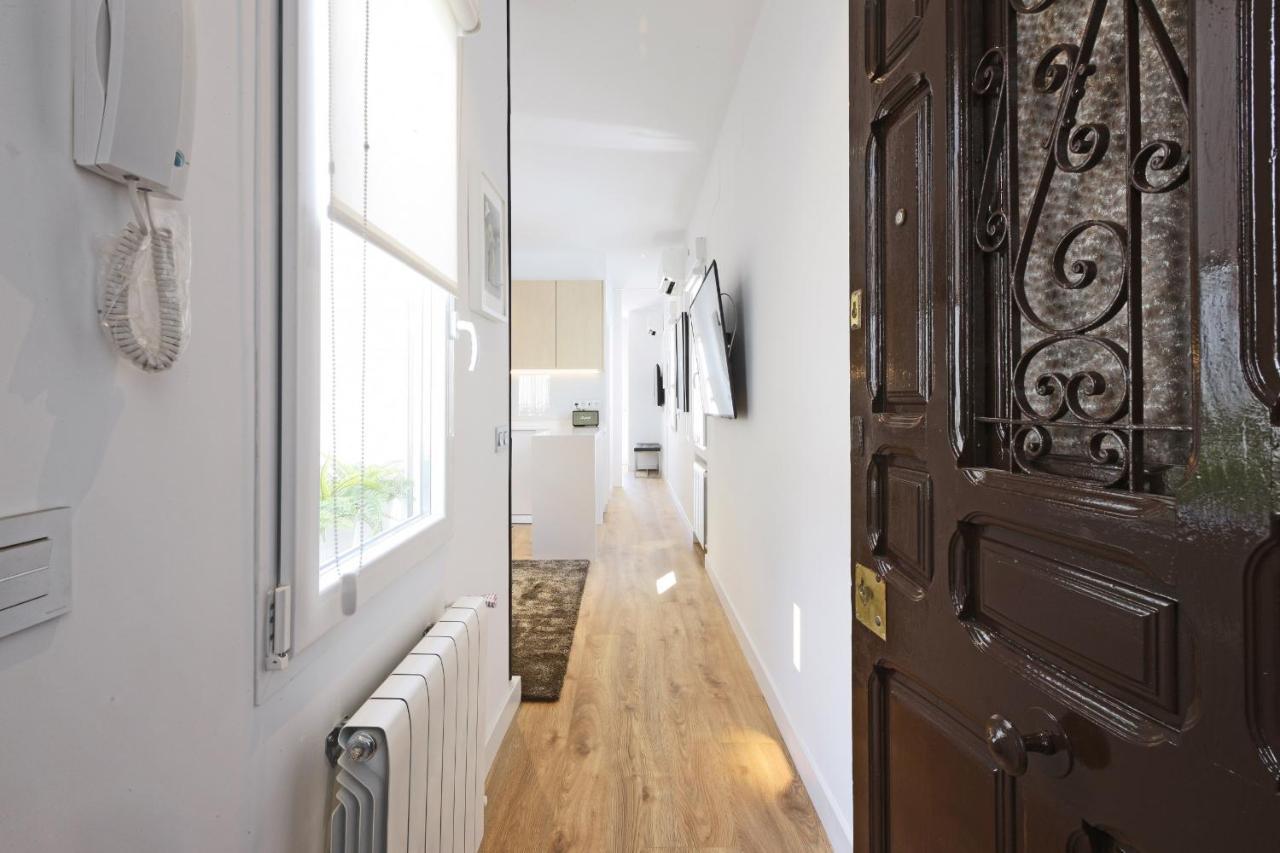 Latina Plaza Apartment Madrid Ngoại thất bức ảnh